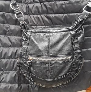 Candie's black cross body purse
